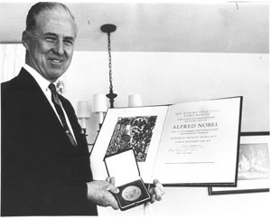 1970: Borlaug awarded Nobel Peace Prize