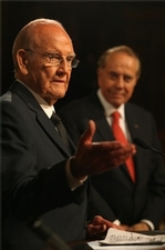 View Image '2008 Laureate George McGovern addresses...'